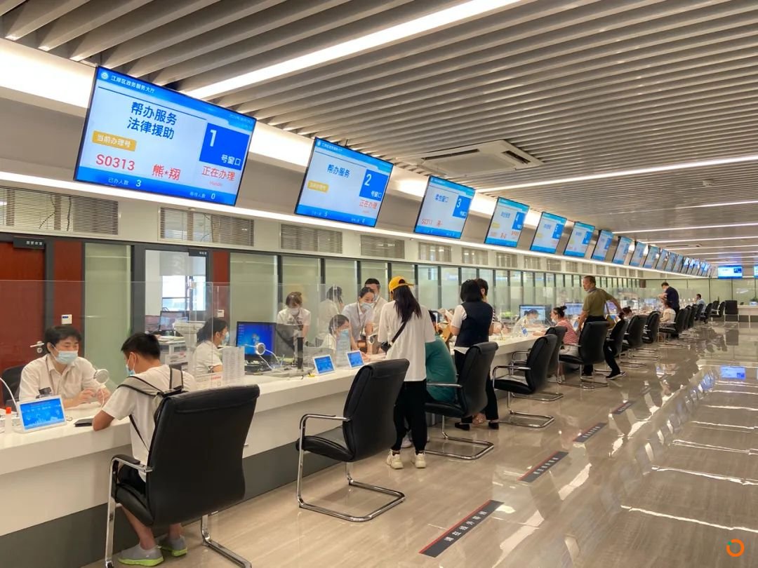 江岸区加快审批办理促进项目早落地。受访者供图
